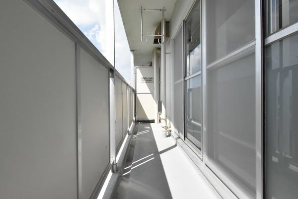 ビレッジハウス白川【キャッシュバック対象】のバルコニー|落ち着いた時間を過ごせるバルコニーです