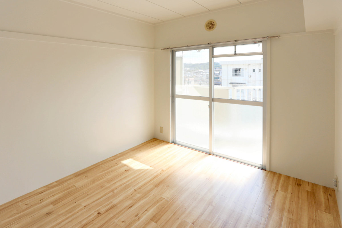 ビレッジハウス白川【キャッシュバック対象】のその他|落ち着いた色調の寝室です