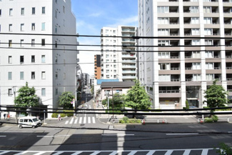 【展望】 | 物件のお問い合わせは、 ０１２０－７００－９６８までお気軽にどうぞ！
バルコニーからの眺望
