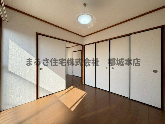 コーポ広原の洋室