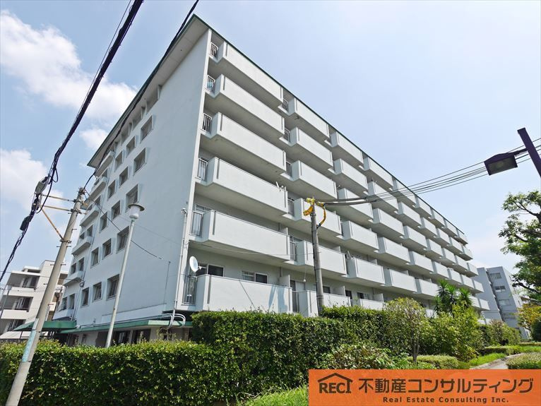 メガロコープ芦屋の外観