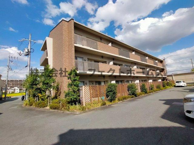 プレザント枚方の外観|建物外観を気になさる方へ、見た目の良い物件です