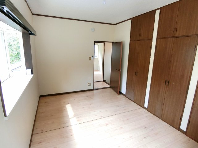 山武市戸田貸家の洋室