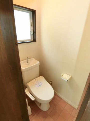 山武市戸田貸家のトイレ