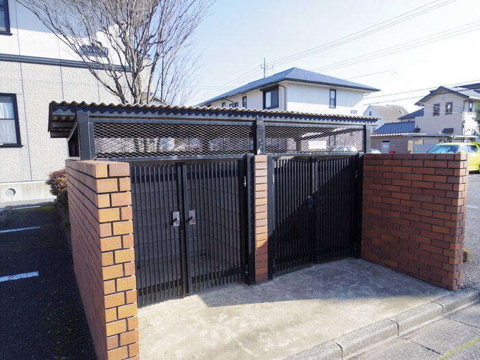 エルクレール Dのその他共用部分|ごみ集積所