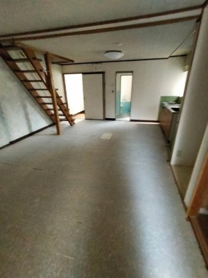  | 中野１丁目貸家