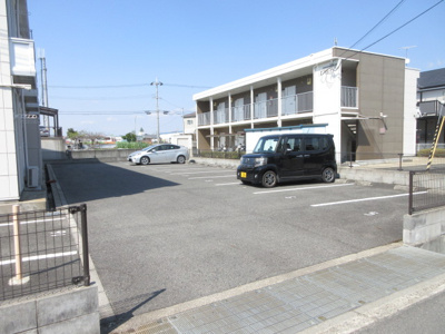 【外観】 | BlossomⅡ駐車場