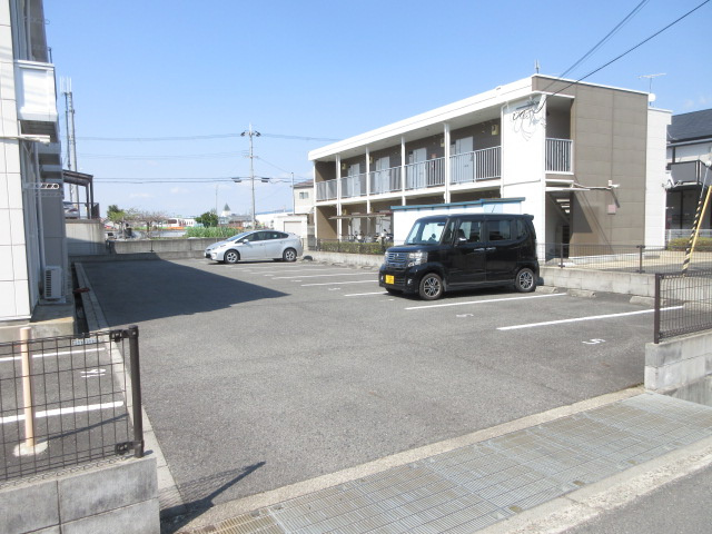 【外観】 | BlossomⅡ駐車場
