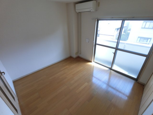 サン・ルピナスのその他