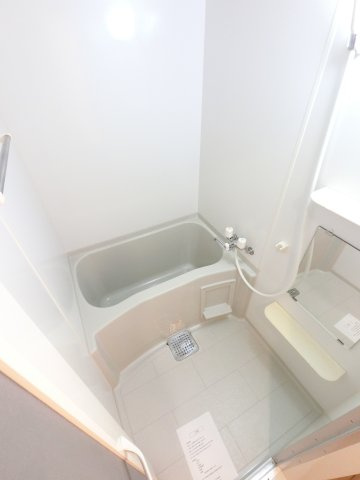 サン・ルピナスの浴室