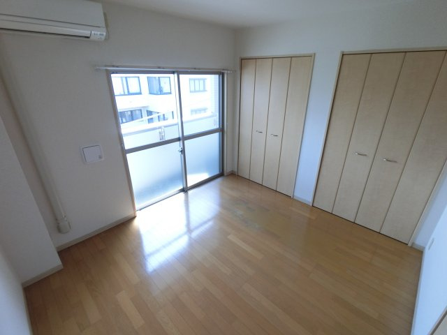 サン・ルピナスの寝室