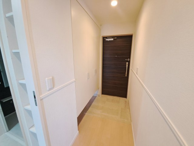 アイエフコート甲子園の玄関