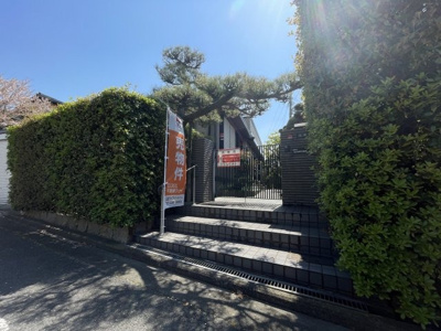 【外観】 | 南丸保園 | 荘厳な雰囲気の住居です。