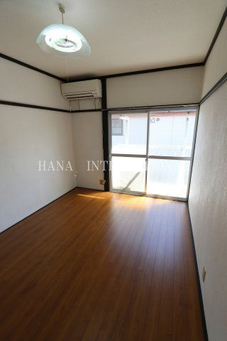 Ｋハイツ山田の洋室