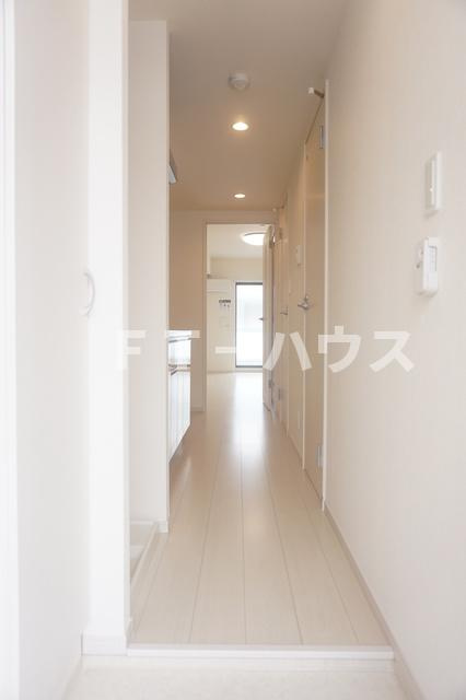 リブリ・桜並木通りの玄関