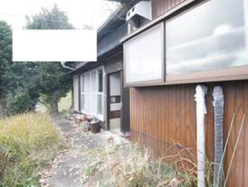 岡崎市滝町字本部の外観