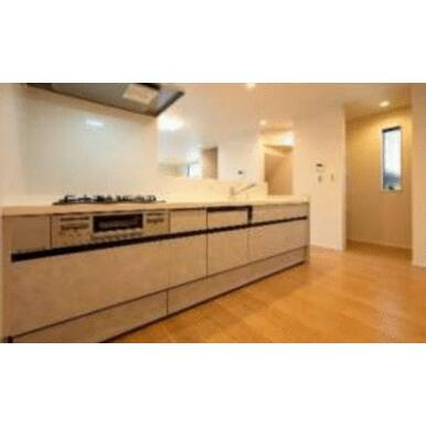 【キッチン】 | 大和市福田2丁目　中古戸建 | コンパクトなキッチンで掃除もラクラク