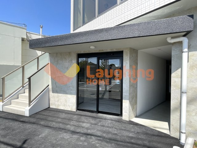 久留米市東櫛原町の賃貸マンションのエントランス|落ち着いたエントランスです