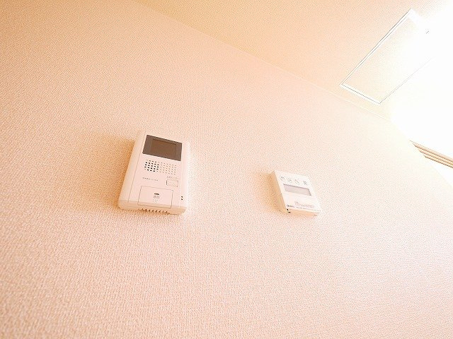 リバーラック　ディライトのセキュリティ|室内から相手を確認できるので安心のモニターホン完備