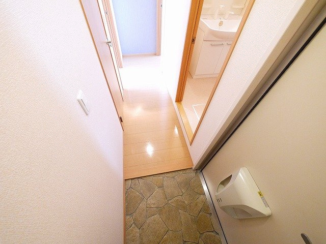 リバーラック　ディライトの玄関|落ち着いた玄関です