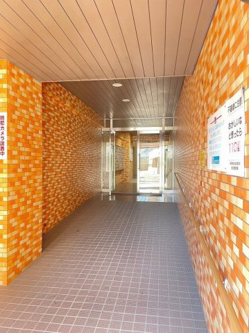 ロワールマンション南福岡のロビー