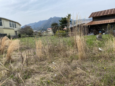 【庭】 | 和田店舗付き住宅 | 畑