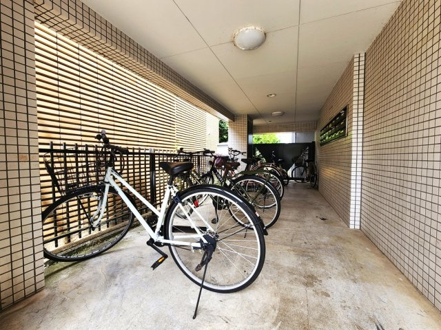 【その他共用部分】 | アメニティコウヤマ第11ガーデン | 自転車置き場