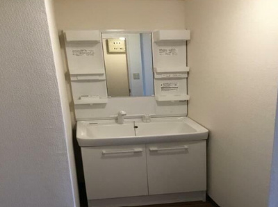 【洗面所】 | シティー堂山A