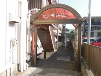 【エントランス】