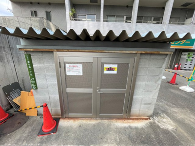 【その他共用部分】 | エクセレンス新大阪 | 敷地内に共用のゴミ置き場があります。