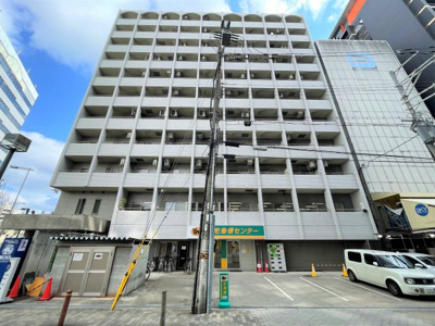 【外観】 | エクセレンス新大阪 | タイル張りの、落ち着いた外観です。