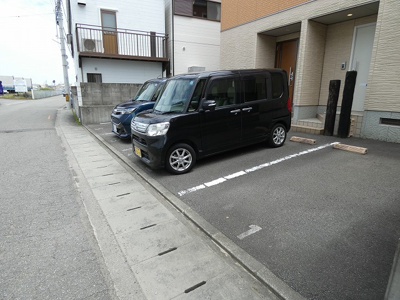 【駐車場】 | シャーメゾンクラヴィエ北島