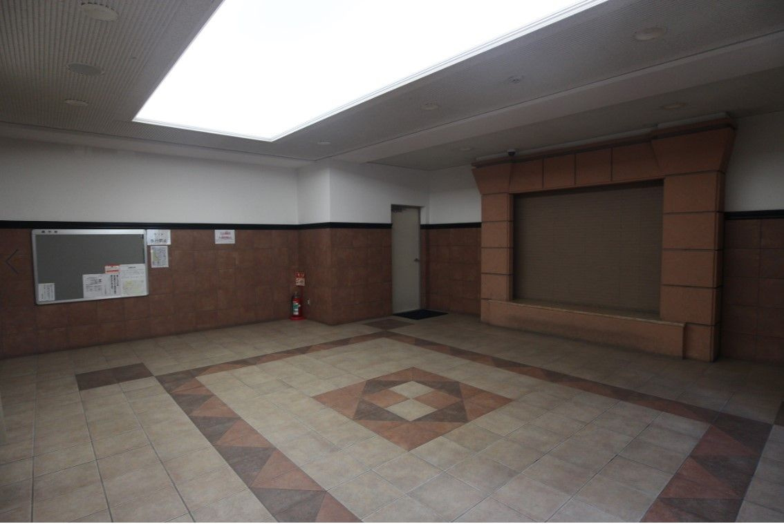 福岡市博多区博多駅南３丁目の賃貸マンションのロビー