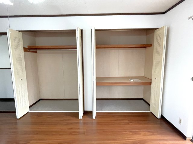 上横地868貸家の収納