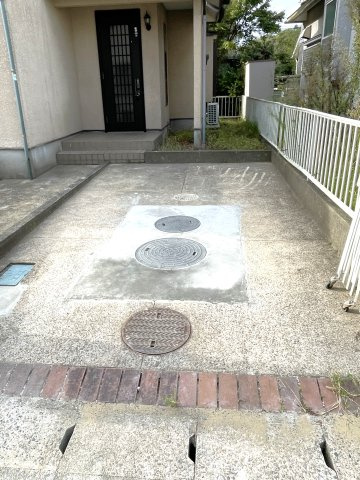 上横地868貸家の駐車場