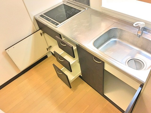 レオネクスト福住の収納