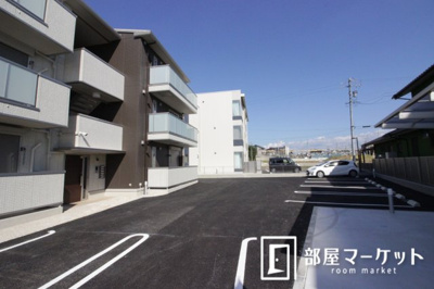 【駐車場】 | リヴェール