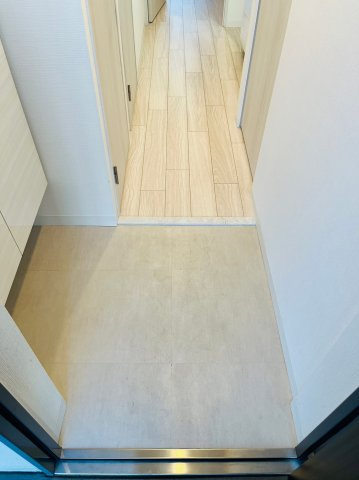 仲介手数料0！！エスリード名城公園プライムの玄関