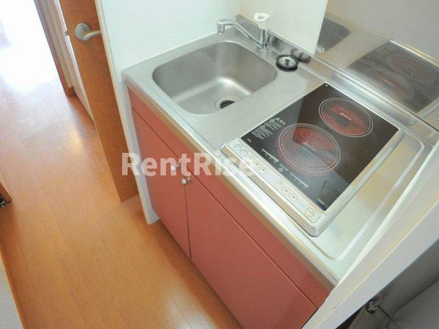レオパレスＫＩＴＡＵＲＡのキッチン|安心安全の電気コンロ　2口
