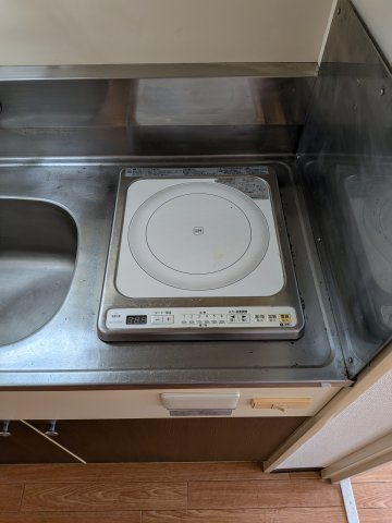 【キッチン】 | メゾンサンルーツ | IHコンロ付きです
