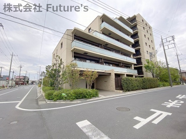 ファインプラス三郷中央　の外観|三郷中央駅徒歩10分！小中学校が近いファミリー向けマンションです！