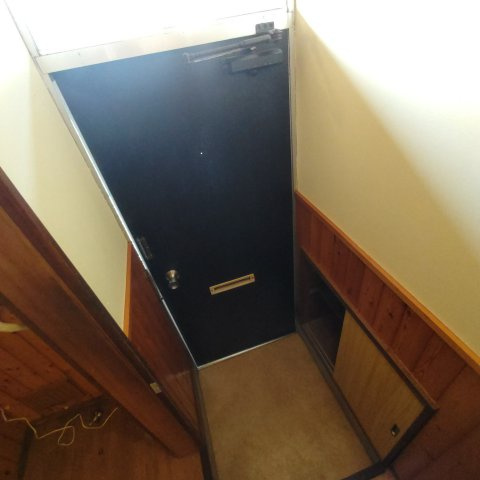 フジタコーポの玄関