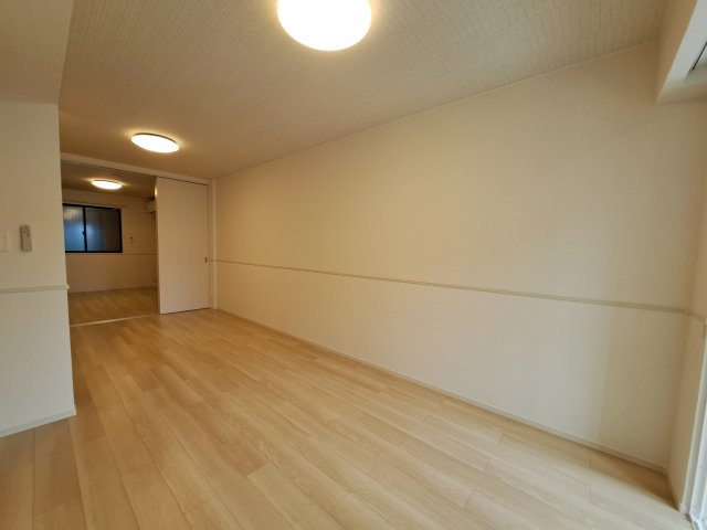 ネオ　エルブ　Ⅱの居間・リビング