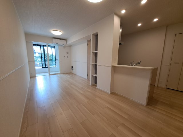 ネオ　エルブ　Ⅱの内装