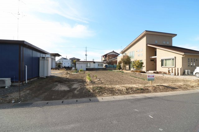足利市八幡町３丁目の売地の外観