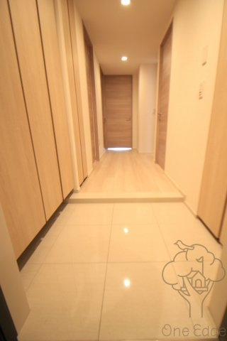 ジオタワー南森町の玄関