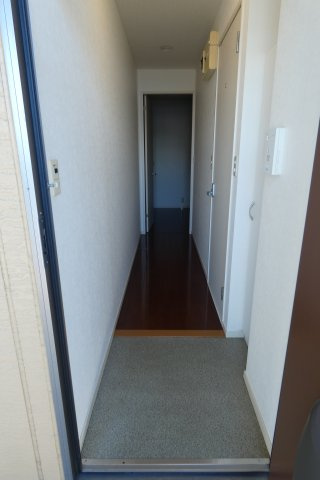 【玄関】