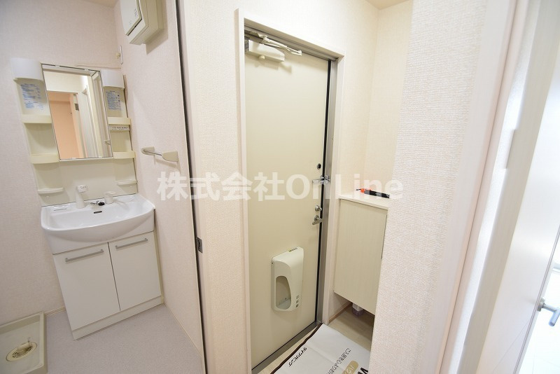 第6ウエスタンハイツの玄関