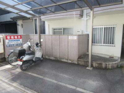 サンハイム島谷の駐車場|駐輪スペース