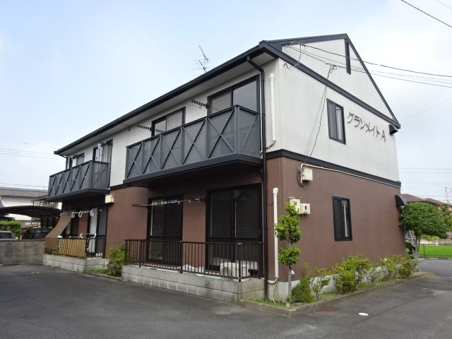 倉敷市水江のアパートの外観